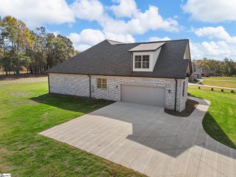 291 Robbins Road Chesnee SC 29323