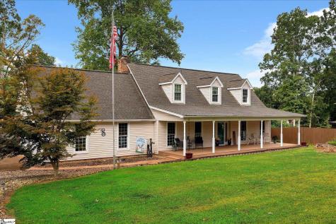 1002 Greenwood Court Easley SC 29642