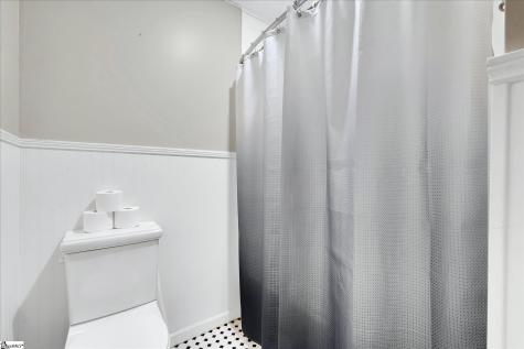 1002 Greenwood Court Easley SC 29642