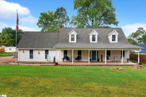 1002 Greenwood Court Easley SC 29642