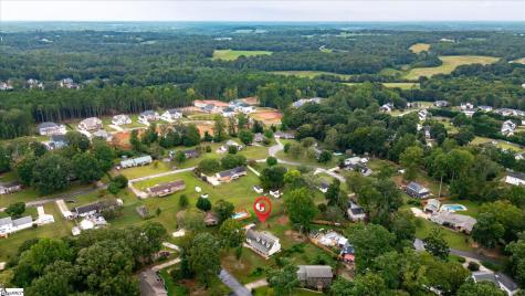 1002 Greenwood Court Easley SC 29642