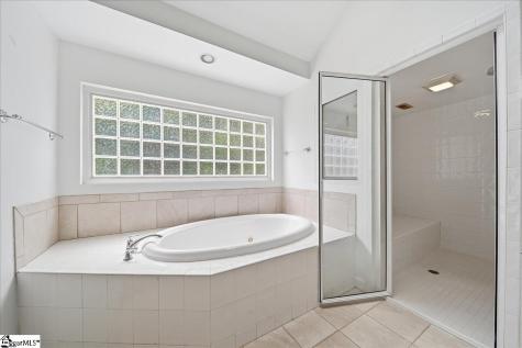 102 Greenleaf Lane Easley SC 29642