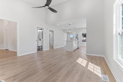 18 Hatch Street Greenville SC 29611