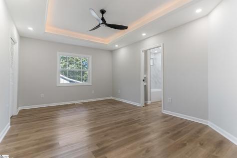 18 Hatch Street Greenville SC 29611