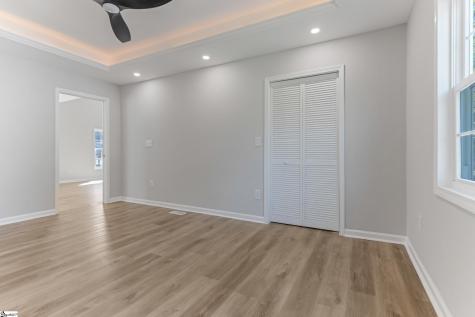 18 Hatch Street Greenville SC 29611