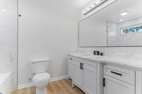 18 Hatch Street Greenville SC 29611