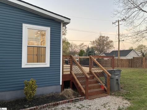 18 Hatch Street Greenville SC 29611
