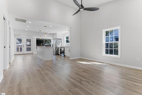 18 Hatch Street Greenville SC 29611