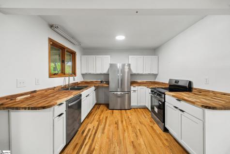 17 Ogden Drive Greenville SC 29617