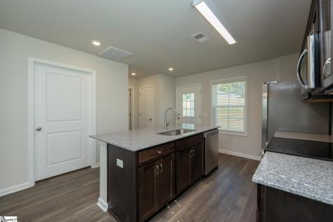 6 Thorndike Way Greenville SC 29617
