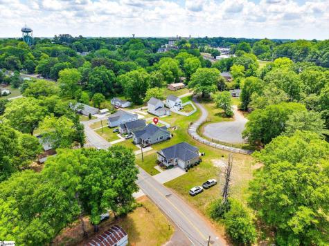 505 W D Avenue Easley SC 29640
