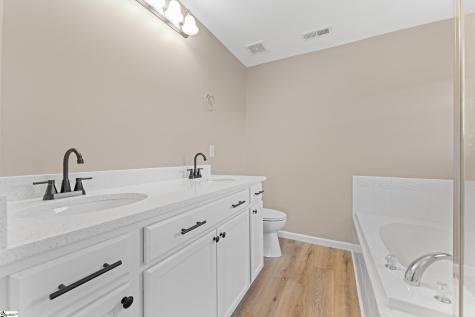 424 Sweeny Court Boiling Springs SC 29316
