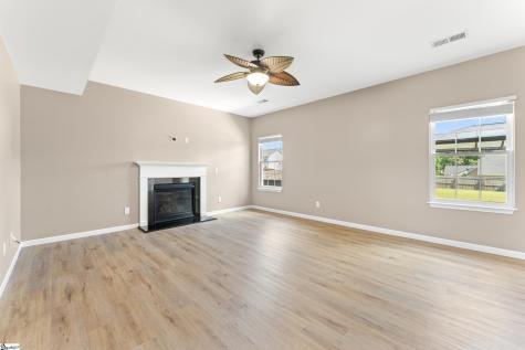 424 Sweeny Court Boiling Springs SC 29316