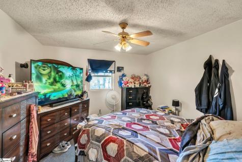 1001 W Bramlett Road Greenville SC 29611