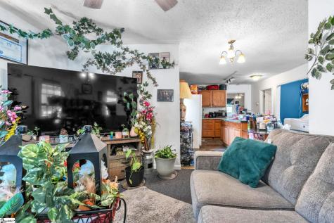 1001 W Bramlett Road Greenville SC 29611