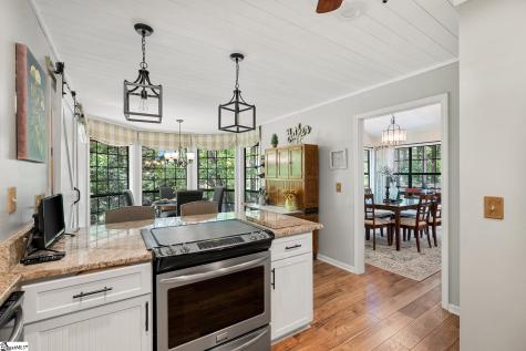11 Pine Garden Way Drive Salem SC 29676