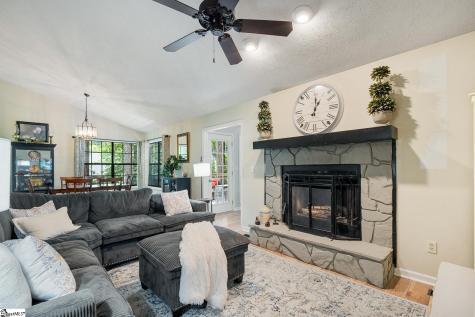 11 Pine Garden Way Drive Salem SC 29676