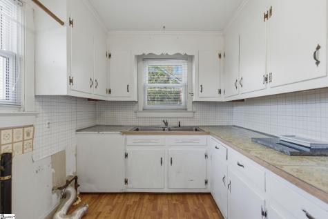305 E Faris Road Greenville SC 29605