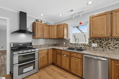 404 Kenilworth Drive Greenville SC 29615