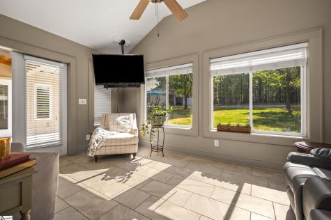 183-185 Rubin Thorne Road Campobello SC 29322