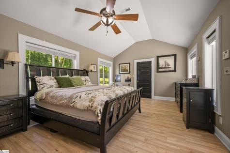 183-185 Rubin Thorne Road Campobello SC 29322