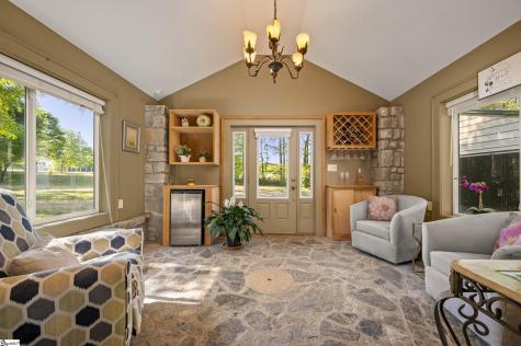 183-185 Rubin Thorne Road Campobello SC 29322