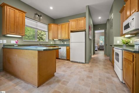 183-185 Rubin Thorne Road Campobello SC 29322