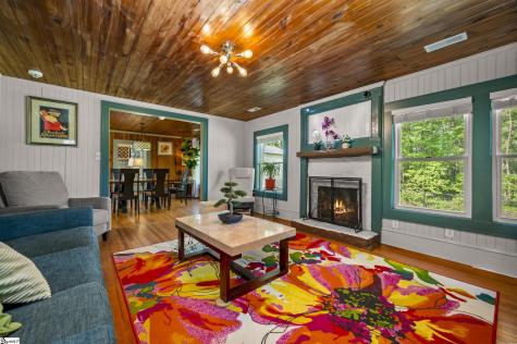 183-185 Rubin Thorne Road Campobello SC 29322