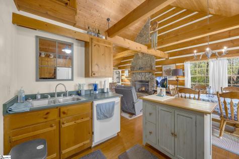 539 Upper Springs Road Pickens SC 29671