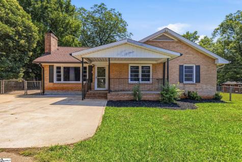 8 Bainbridge Drive Greenville SC 29611