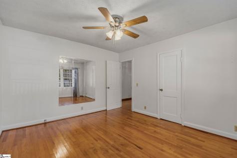 8 Bainbridge Drive Greenville SC 29611