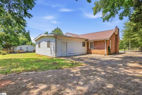 8 Bainbridge Drive Greenville SC 29611