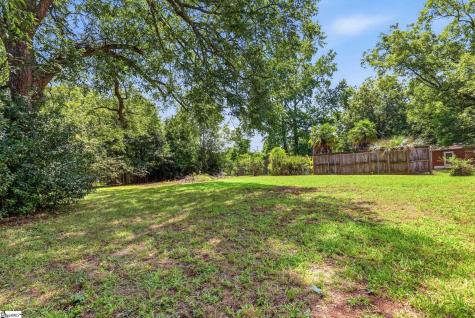 8 Bainbridge Drive Greenville SC 29611