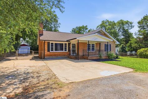 8 Bainbridge Drive Greenville SC 29611