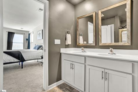 4334 Remington Avenue Boiling Springs SC 29316