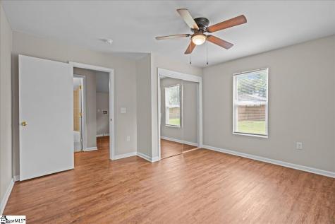 16 Bradley Street Greenville SC 29611