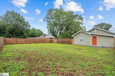 16 Bradley Street Greenville SC 29611