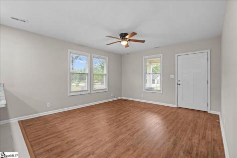 16 Bradley Street Greenville SC 29611