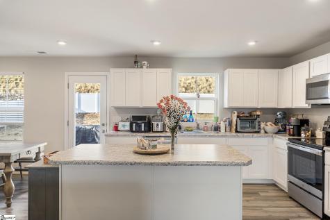 223 Lily Park Way Easley SC 29642