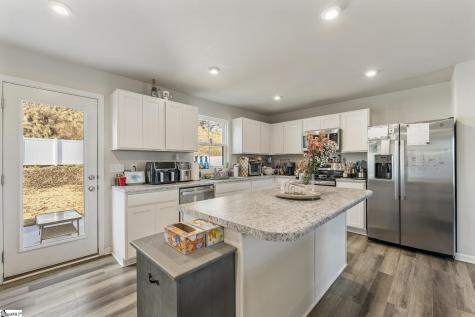 223 Lily Park Way Easley SC 29642