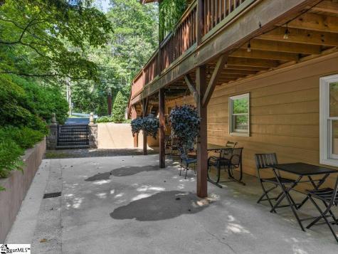 1522 W Lakeshore Drive Landrum SC 29356