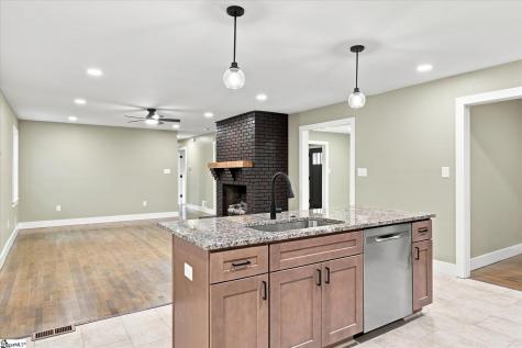 128 Galaxie Place Spartanburg SC 29307