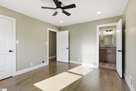 128 Galaxie Place Spartanburg SC 29307