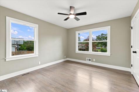 128 Galaxie Place Spartanburg SC 29307