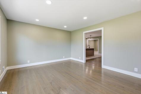 128 Galaxie Place Spartanburg SC 29307