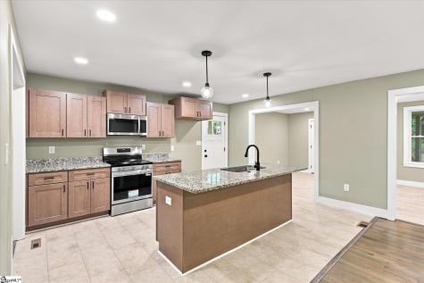 128 Galaxie Place Spartanburg SC 29307