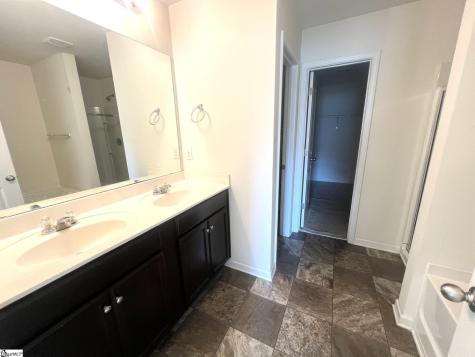 725 Streamside Drive Piedmont SC 29673