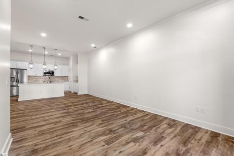 98 E Mcbee Avenue Greenville SC 29601