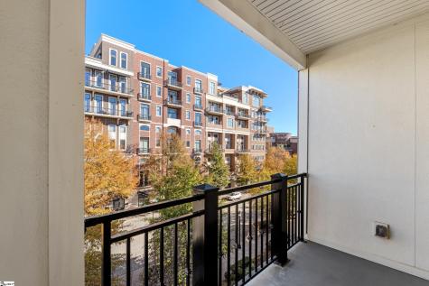 98 E Mcbee Avenue Greenville SC 29601
