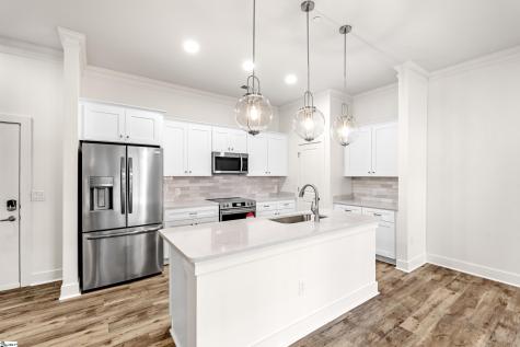 98 E Mcbee Avenue Greenville SC 29601